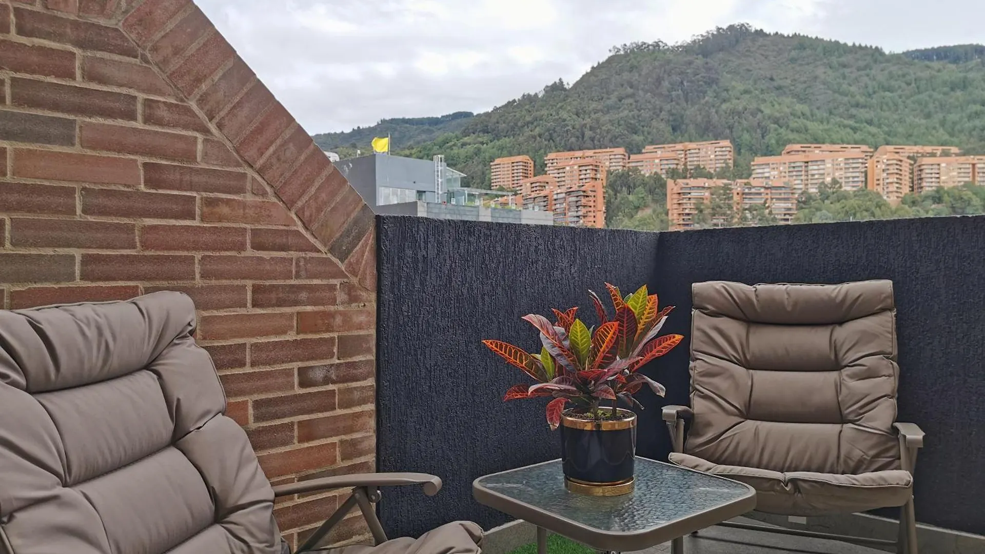 Arezzo By Wynwood House Apartment Bogota Colombia